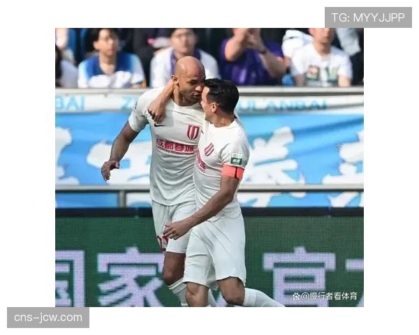 成都蓉城1-0小胜天津津门虎，费利佩头球制胜